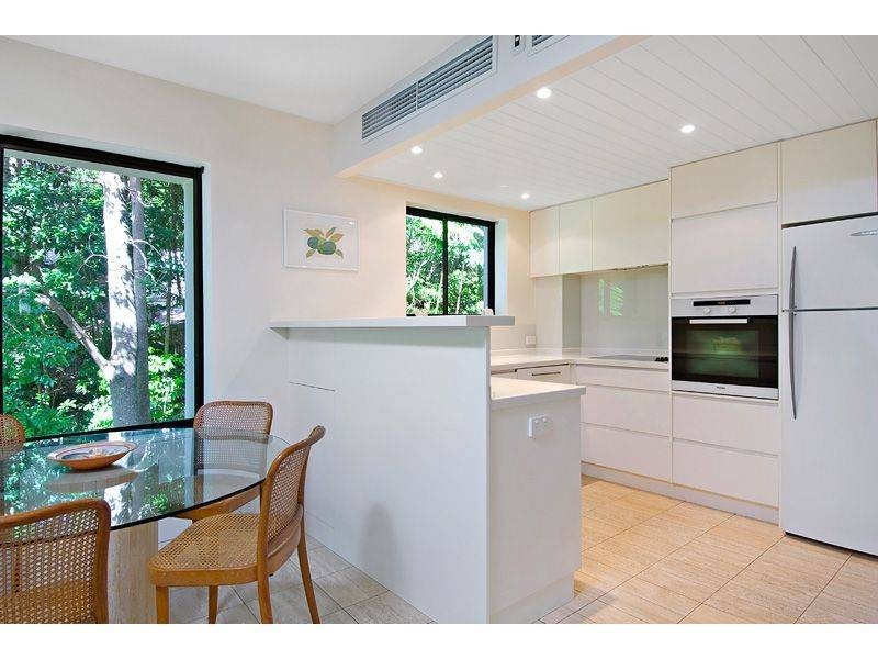 11/2 Pandanus Street, Little Cove QLD 4567