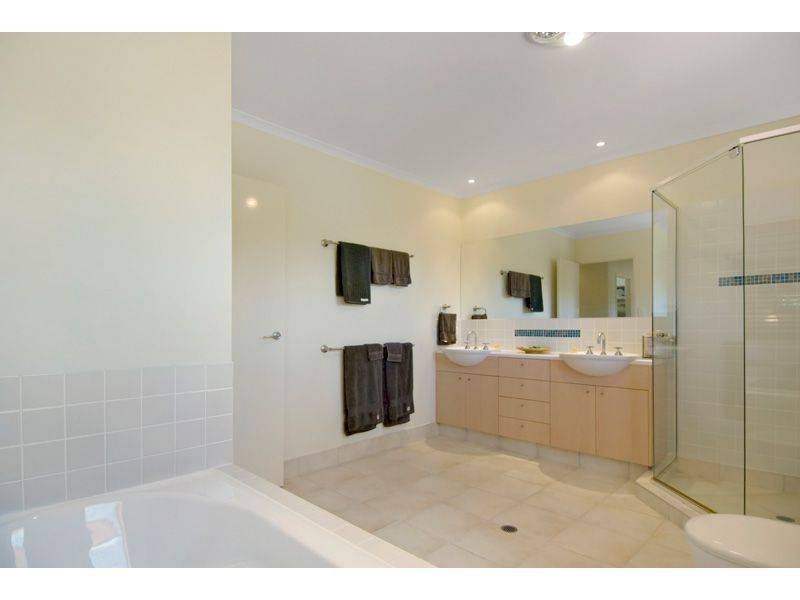 83 Saltwater Avenue, Noosa Waters QLD 4566