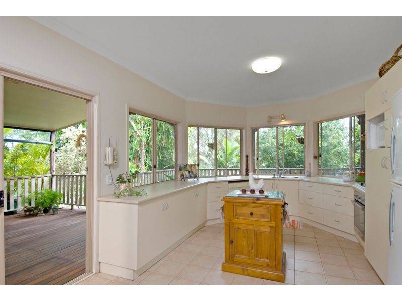 8 Wattle Street, Tewantin QLD 4565