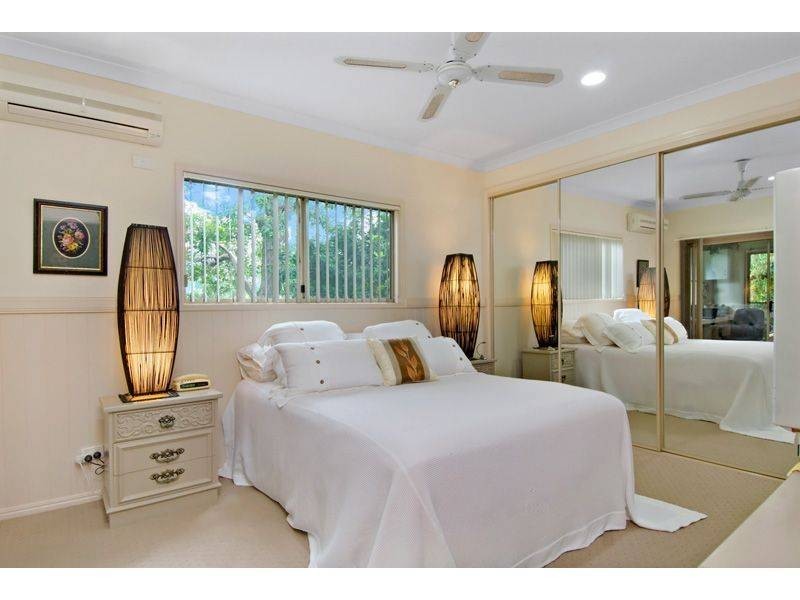 8 Wattle Street, Tewantin QLD 4565