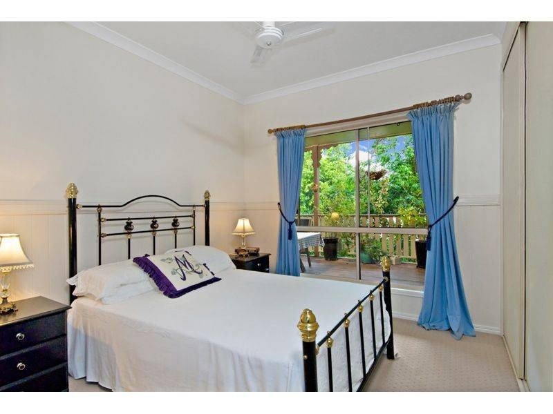 8 Wattle Street, Tewantin QLD 4565
