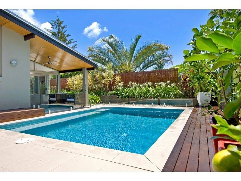 19 Wyona Drive, Noosa Heads QLD 4567