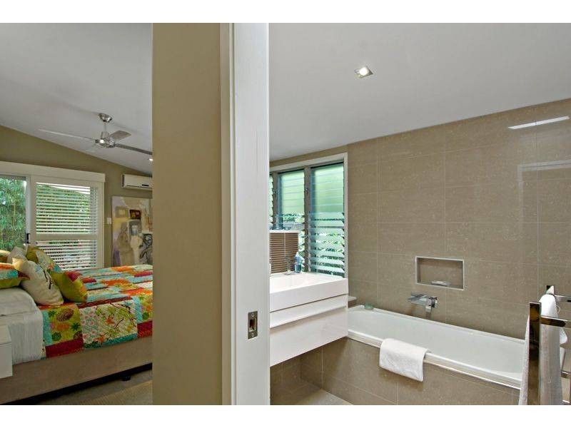 19 Wyona Drive, Noosa Heads QLD 4567