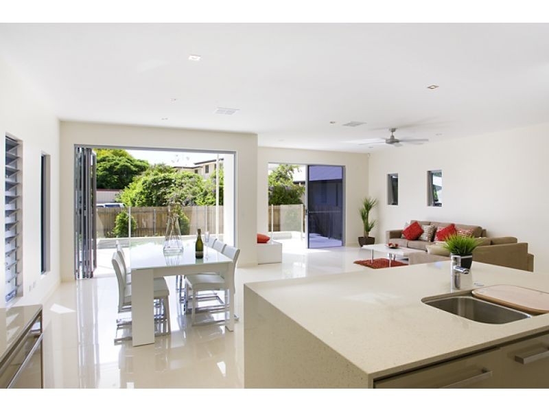 Luxury, Townhouses Seven Stars On Hilton, Noosaville QLD 4566