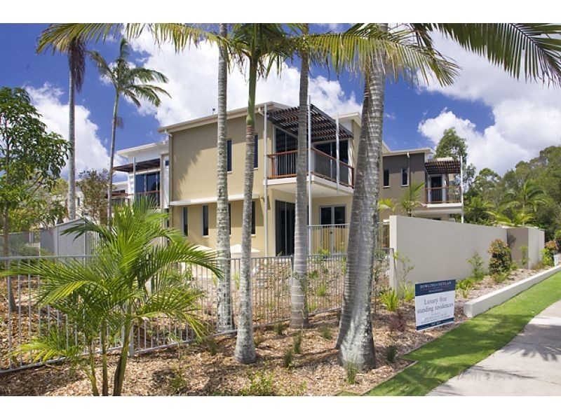 Luxury, Townhouses Seven Stars On Hilton, Noosaville QLD 4566