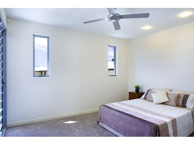 Luxury, Townhouses Seven Stars On Hilton, Noosaville QLD 4566