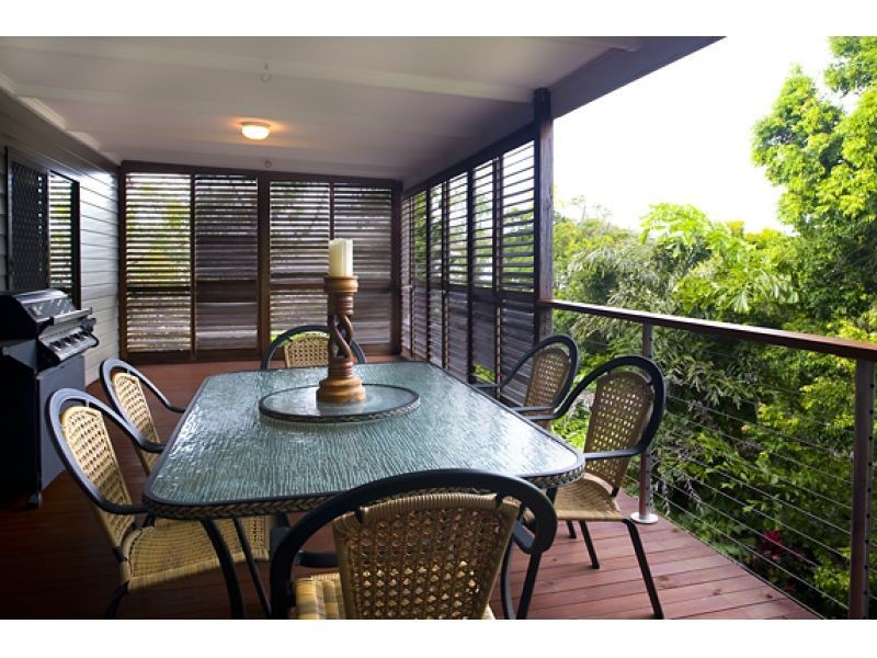 2 Freedom Place, Sunrise Beach QLD 4567