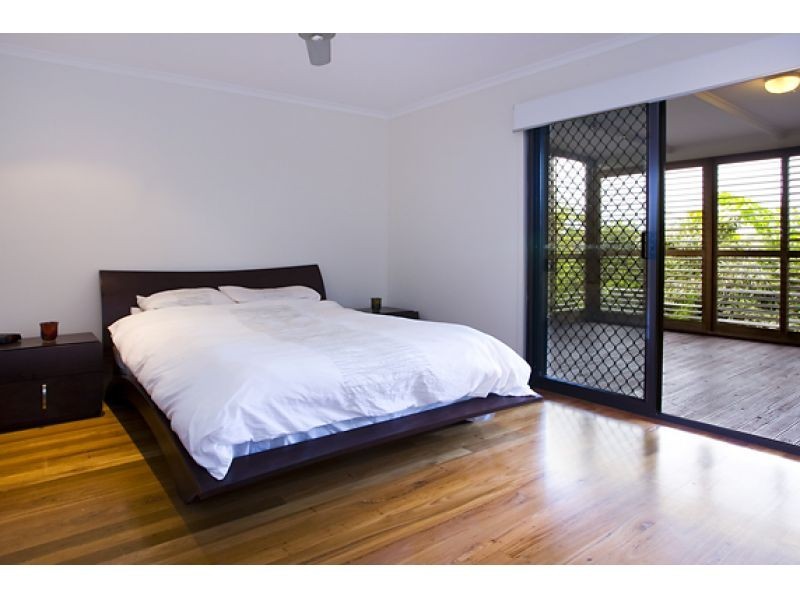 2 Freedom Place, Sunrise Beach QLD 4567