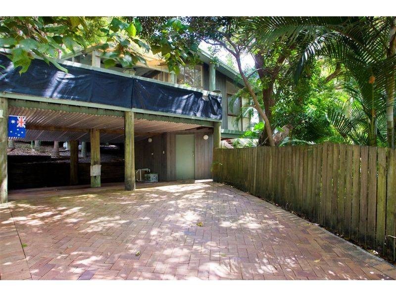 1 Duke Street, Sunshine Beach QLD 4567