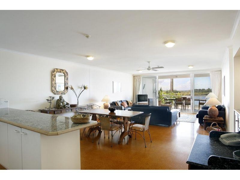 9/4 Quamby Place, Noosa Heads QLD 4567