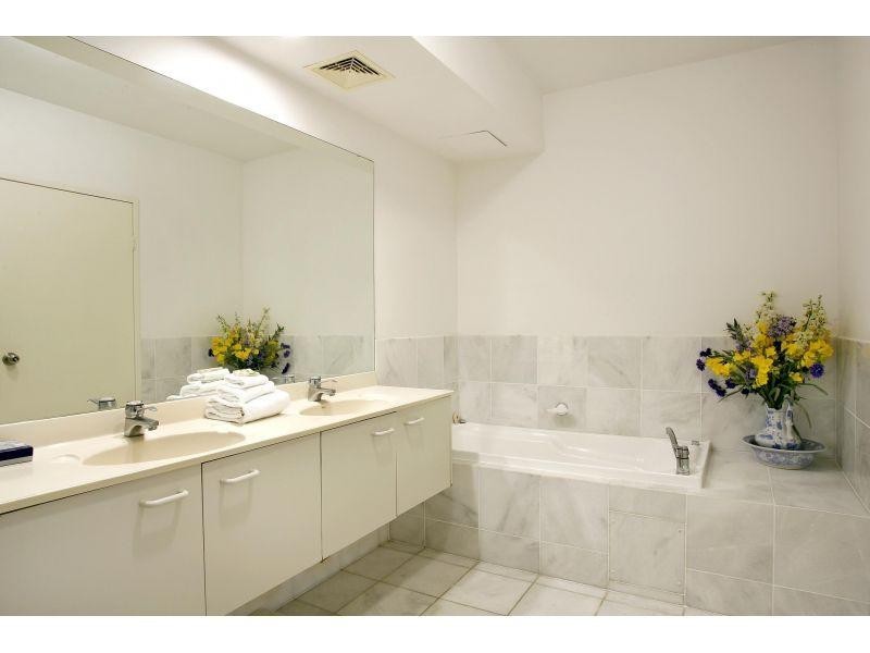9/4 Quamby Place, Noosa Heads QLD 4567
