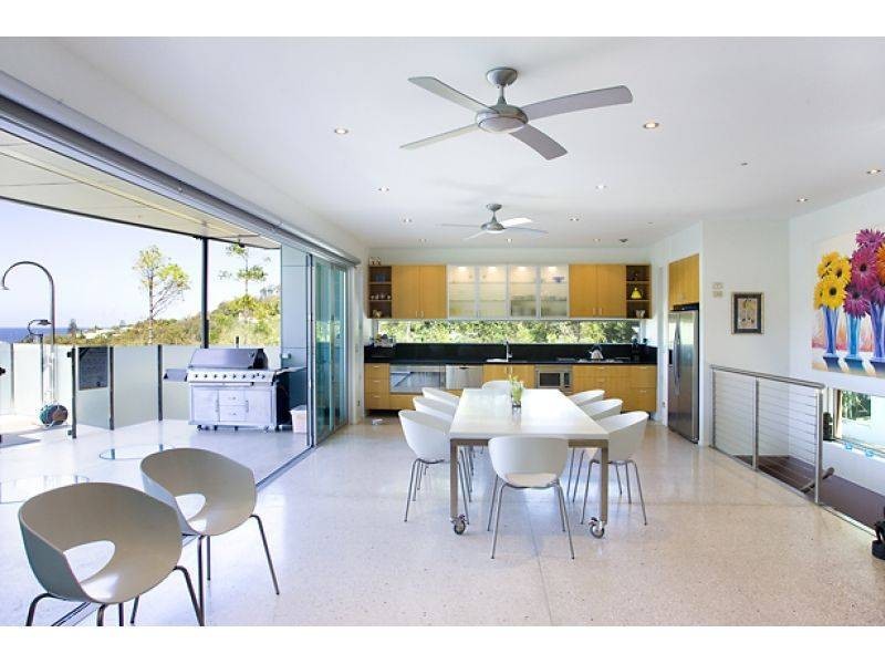 1 Seamist Court, Sunshine Beach QLD 4567