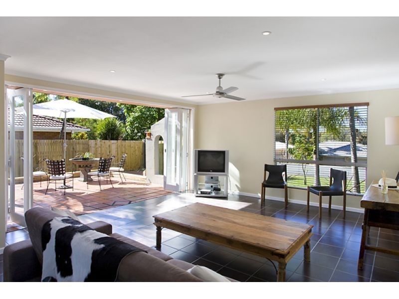 56 Tarina Street, Noosa Heads QLD 4567