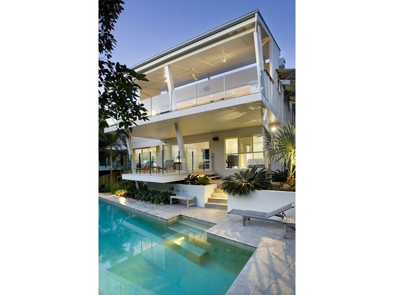 17 Whale Drive, Sunshine Beach QLD 4567