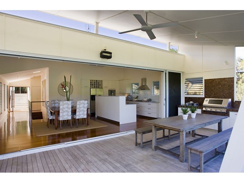 17 Whale Drive, Sunshine Beach QLD 4567