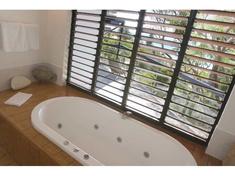 36 Arakoon Crescent, Sunshine Beach QLD 4567