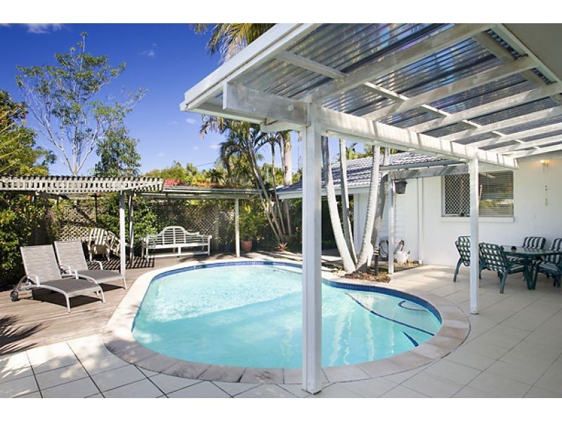 9 Delorme Street, Noosa Heads QLD 4567