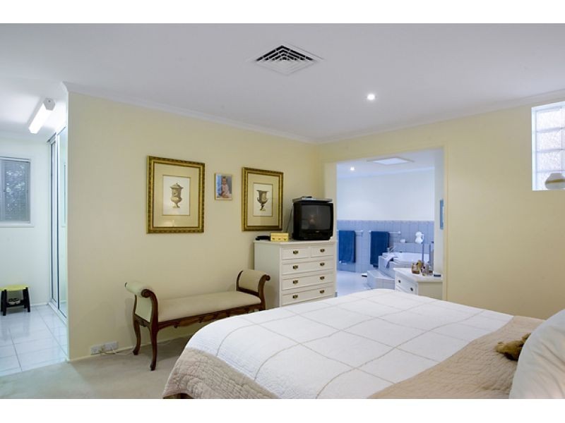 9 Delorme Street, Noosa Heads QLD 4567