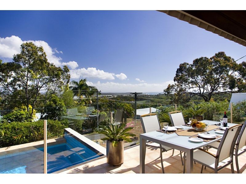 34 Arkana Drive, Noosa Heads QLD 4567