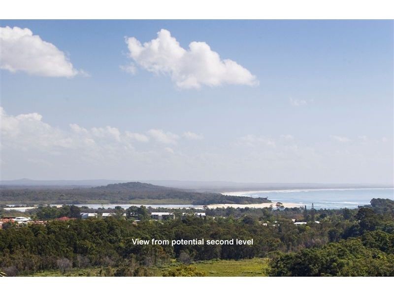 34 Arkana Drive, Noosa Heads QLD 4567