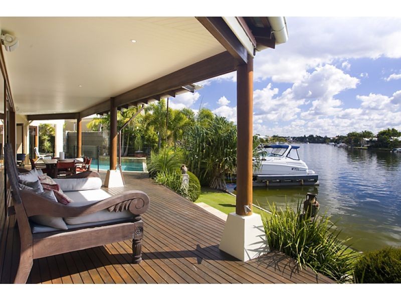 4 Seahorse Place, Noosa Waters QLD 4566