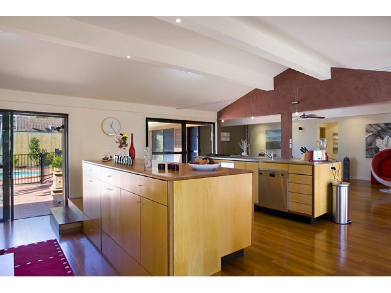 32 Allambi Terrace, Noosa Heads QLD 4567
