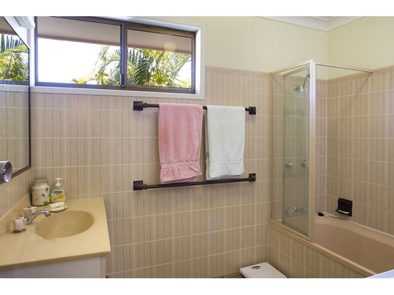 22 Toulambi Street, Noosa Heads QLD 4567