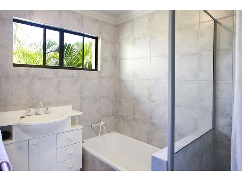 11 Toulambi Street, Noosa Heads QLD 4567