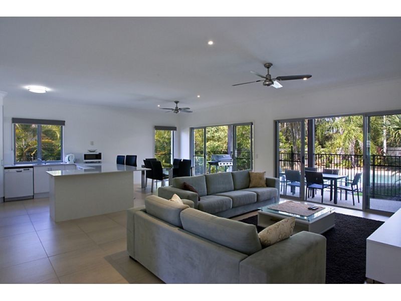 49 Sunset Drive, Noosa Heads QLD 4567