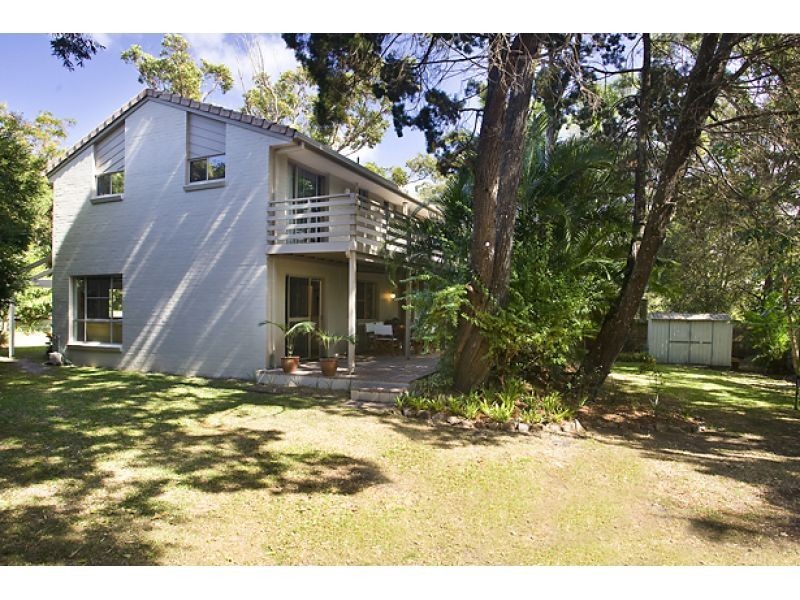 13 Paul Street, Noosa Heads QLD 4567