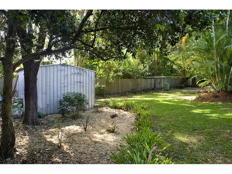 13 Paul Street, Noosa Heads QLD 4567