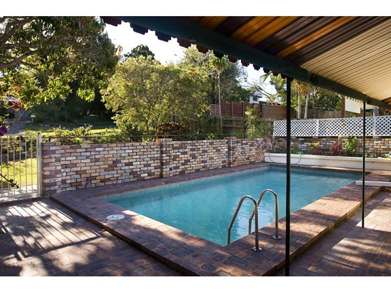 8 Wyona Drive, Noosa Heads QLD 4567