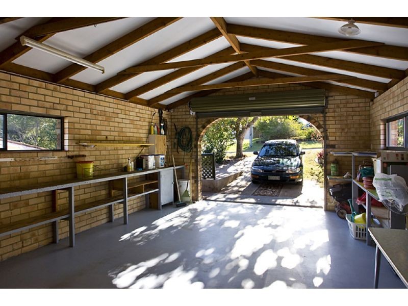 8 Wyona Drive, Noosa Heads QLD 4567