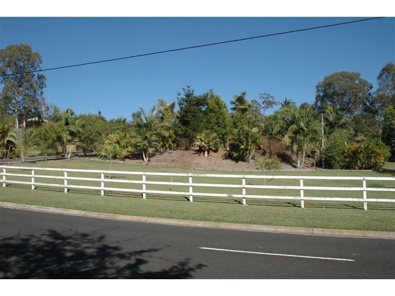 60 Patterson Drive, Tinbeerwah QLD 4563