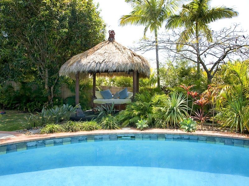 4 Currawong Street, Noosa Heads QLD 4567