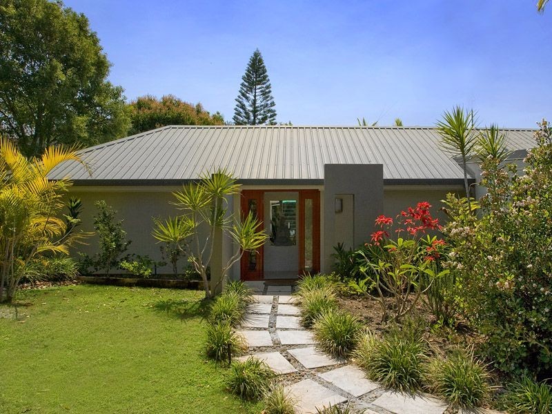 4 Currawong Street, Noosa Heads QLD 4567