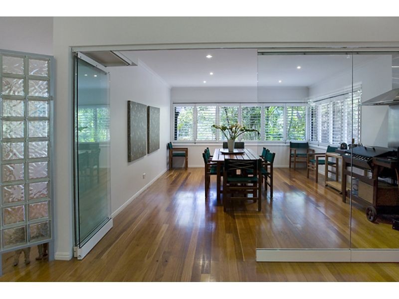 27 Weyba Esplanade, Noosa Heads QLD 4567