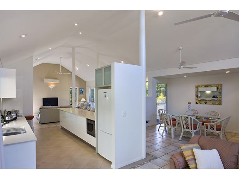 17 Sarah Court, Noosa Heads QLD 4567