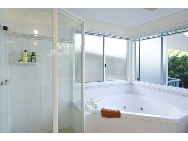 17 Sarah Court, Noosa Heads QLD 4567