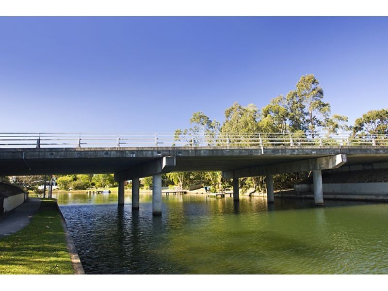 16 Riverbreeze Avenue, Noosa Waters QLD 4566