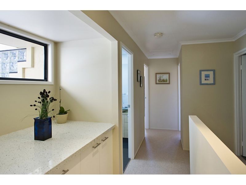 16 Riverbreeze Avenue, Noosa Waters QLD 4566