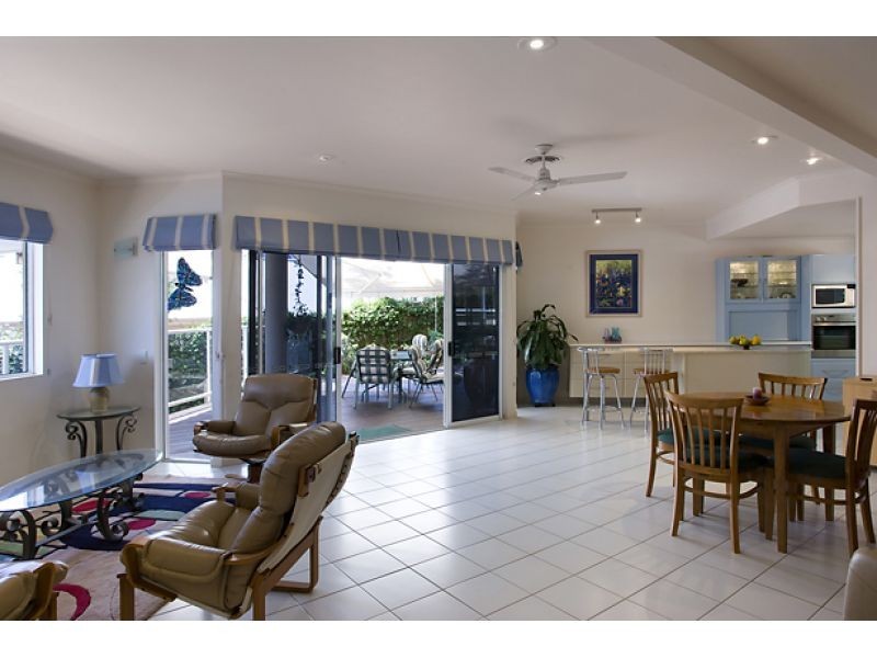 20 Toulambi Street, Noosa Heads QLD 4567