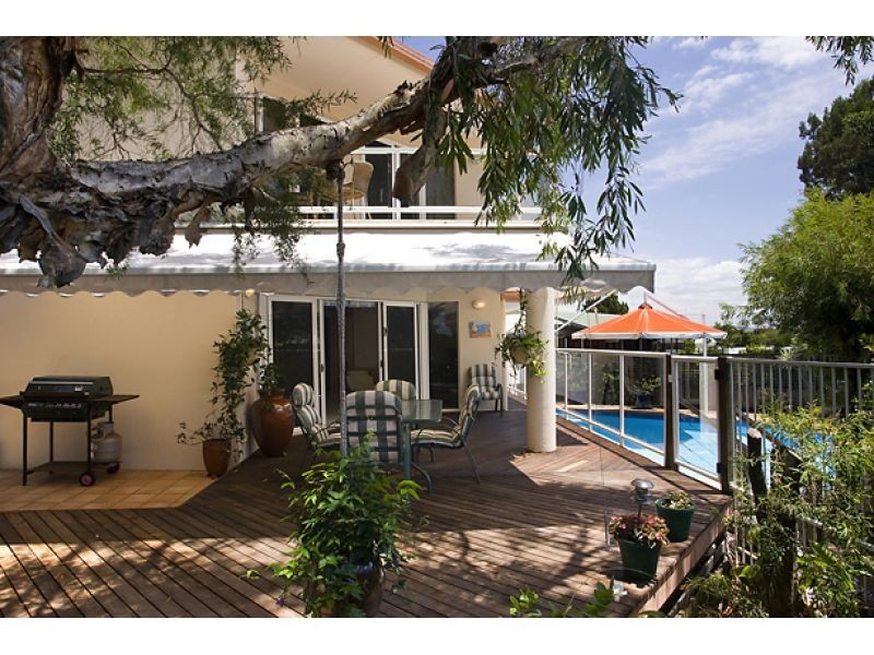 20 Toulambi Street, Noosa Heads QLD 4567