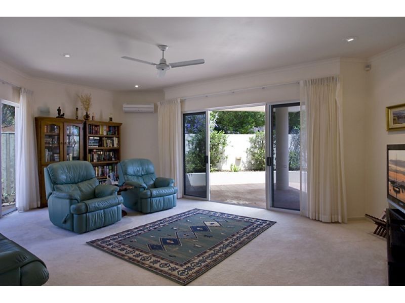20 Toulambi Street, Noosa Heads QLD 4567