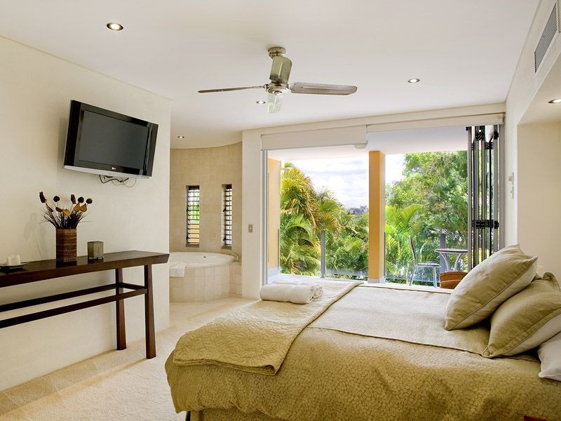 Units 1 & 2, 11 Mitti Street, Little Cove QLD 4567