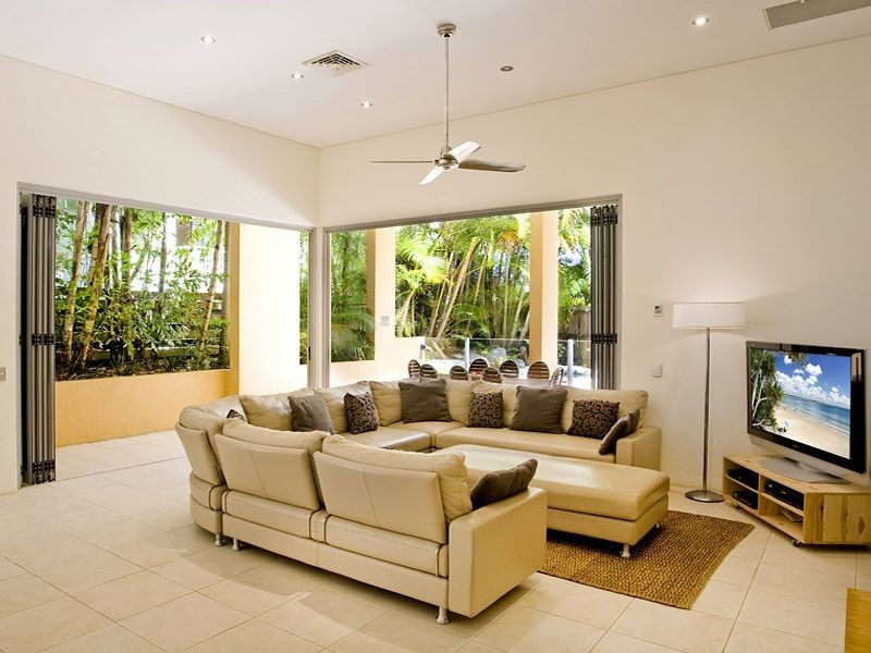 Units 1 & 2, 11 Mitti Street, Little Cove QLD 4567