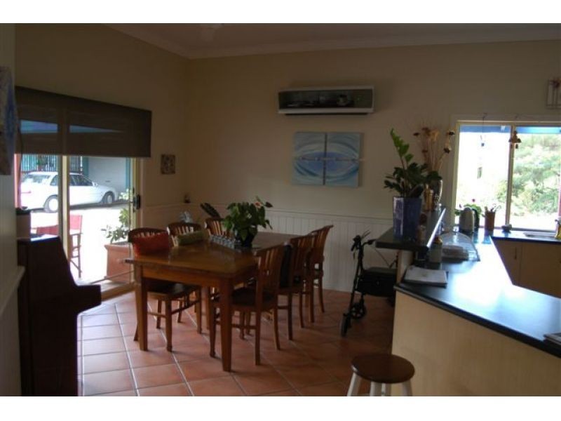 16 Green Gate Road, Cooroibah QLD 4565