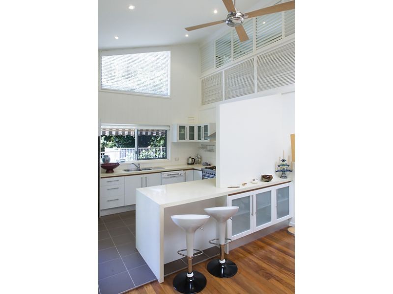 12 Moonare Crescent, Noosa Heads QLD 4567