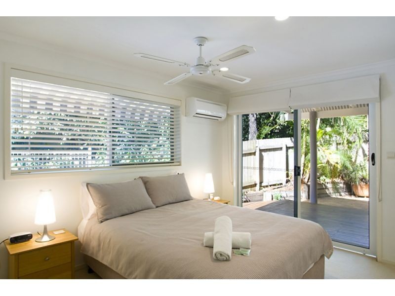 12 Moonare Crescent, Noosa Heads QLD 4567