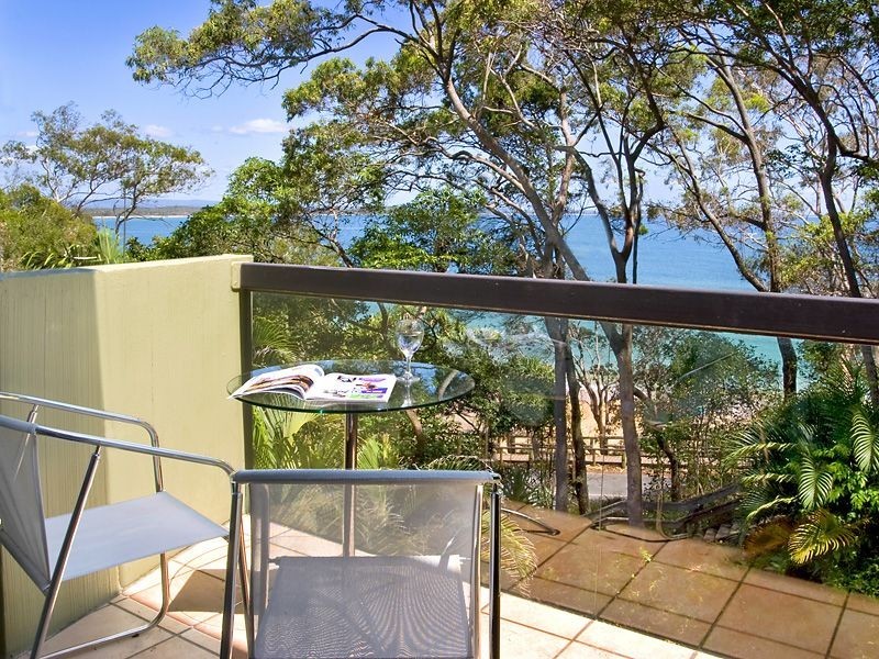 Apartment, 6 Little Cove Court, Little Cove QLD 4567